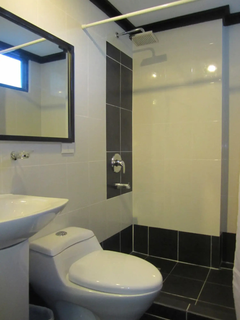 Richmond Plaza Hotel