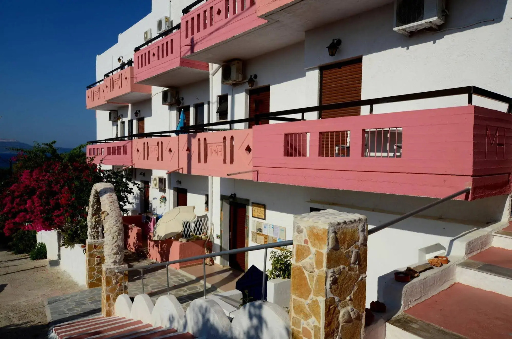 Apokoros Boutique Hotel Craft Deco & Activities'