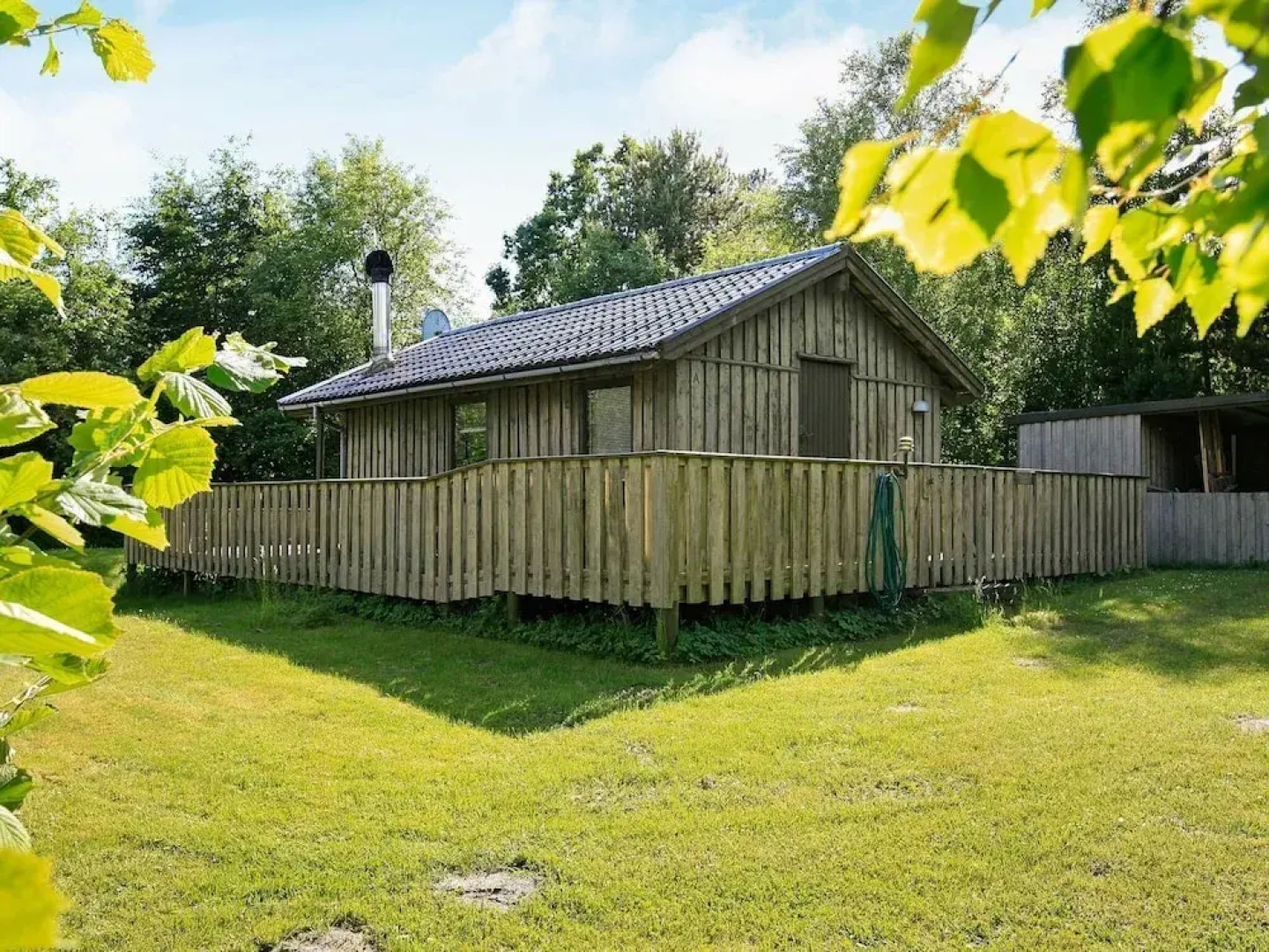 Cozy Holiday Home in Hals near Beach