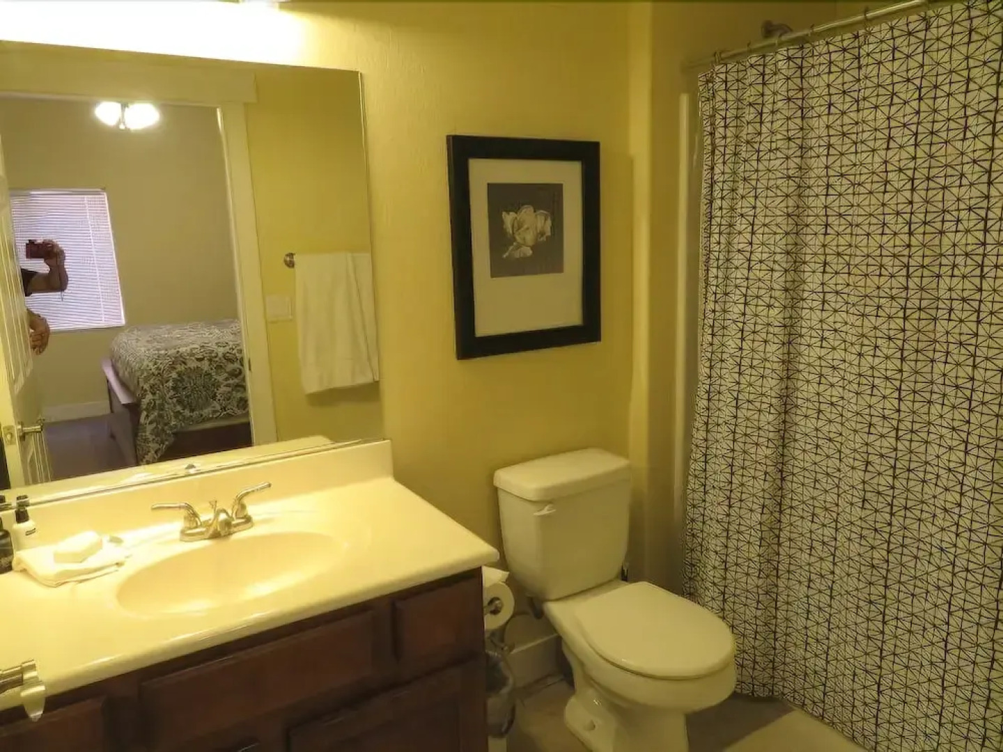 2 Bedroom Condo in Mesquite #215