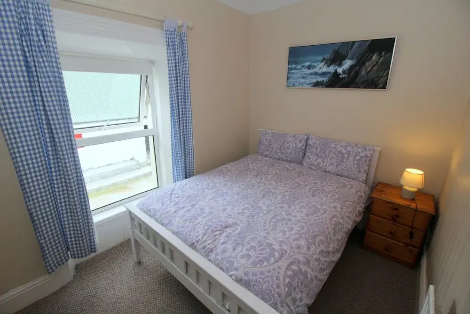 Alcorn's farmhouse 10 mins from beach