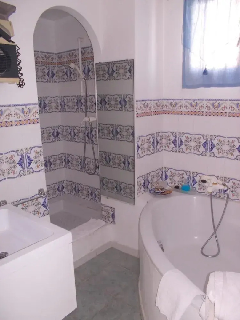 Hôtel Alizés Sénéquier