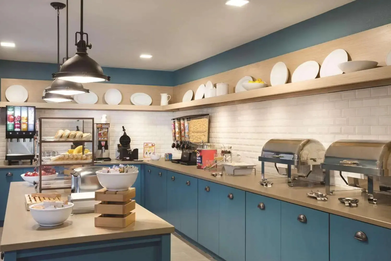 Country Inn & Suites by Radisson Lawrence