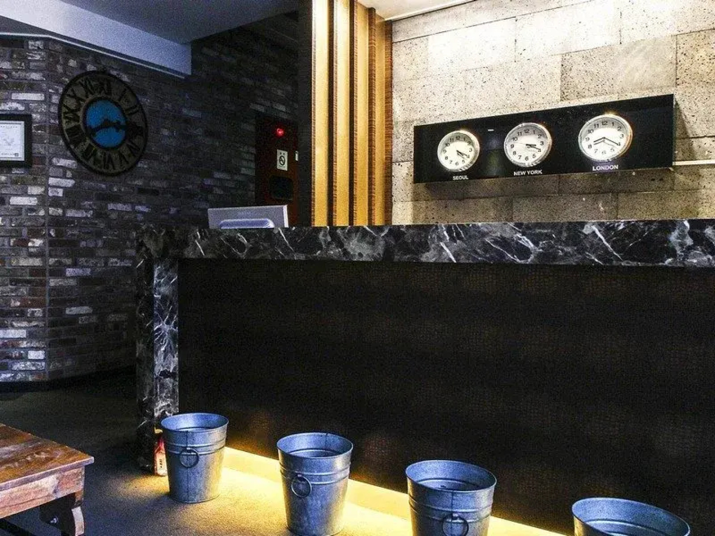 2X Hotel