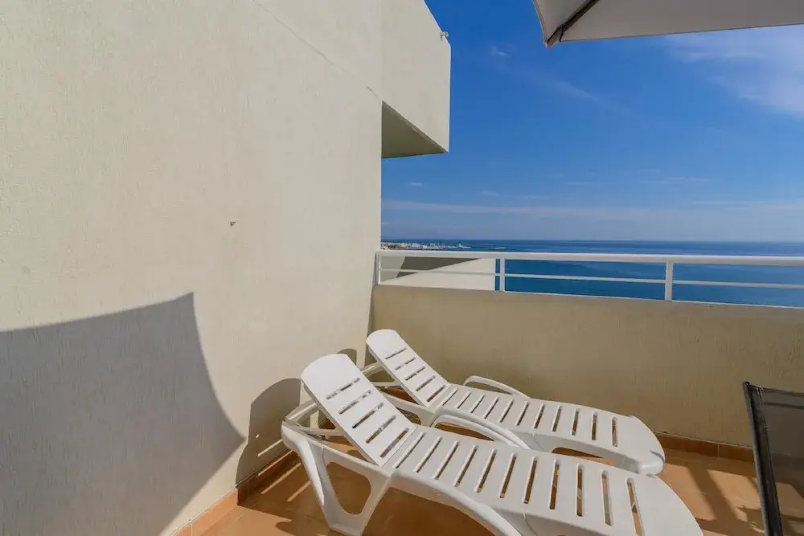 Benal Beach Resort 705 - 180° Seaview 2BR Apartment in Benal Beach Resort with Water Park