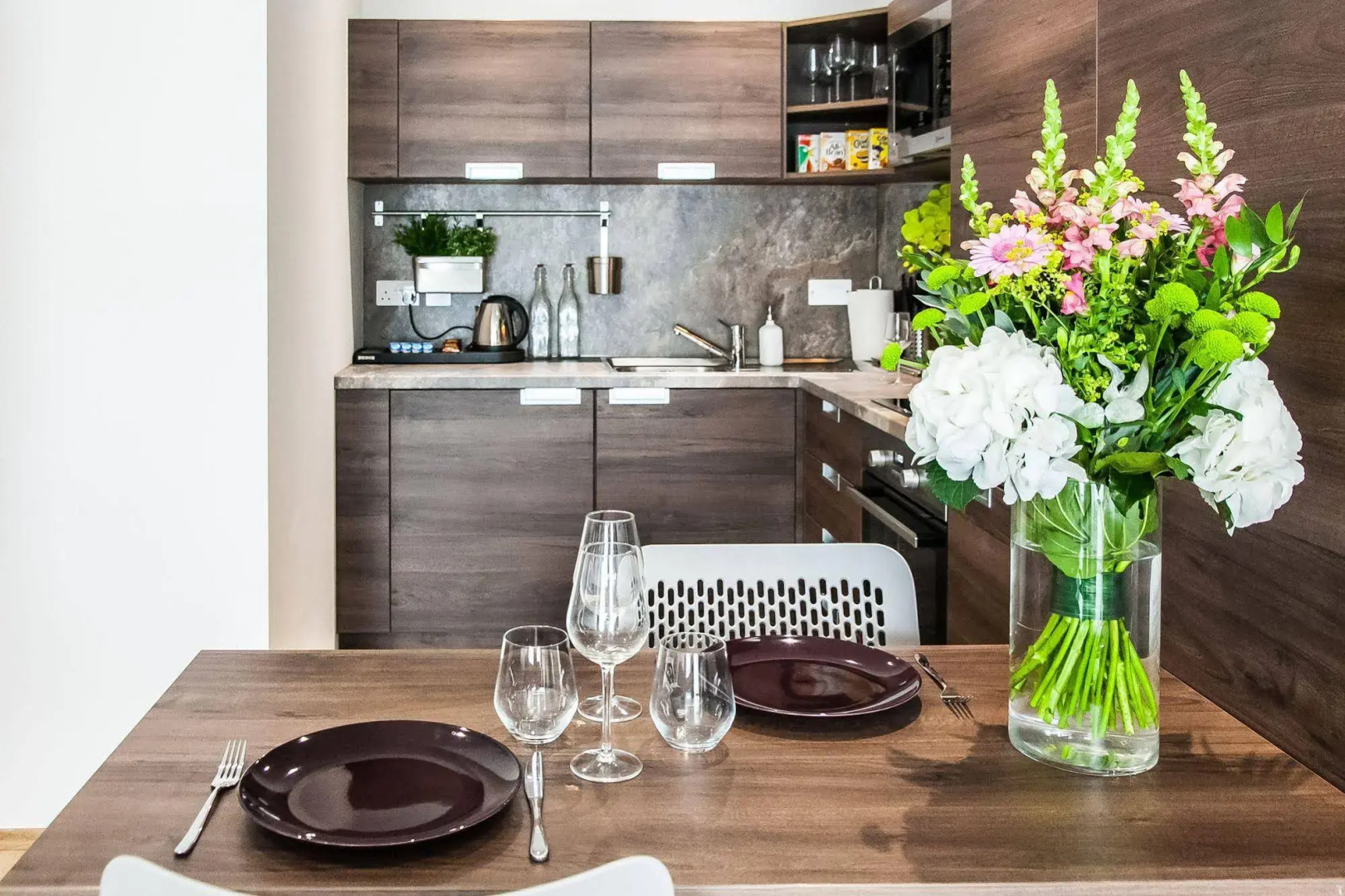 Hampton Suites Serviced Apartments