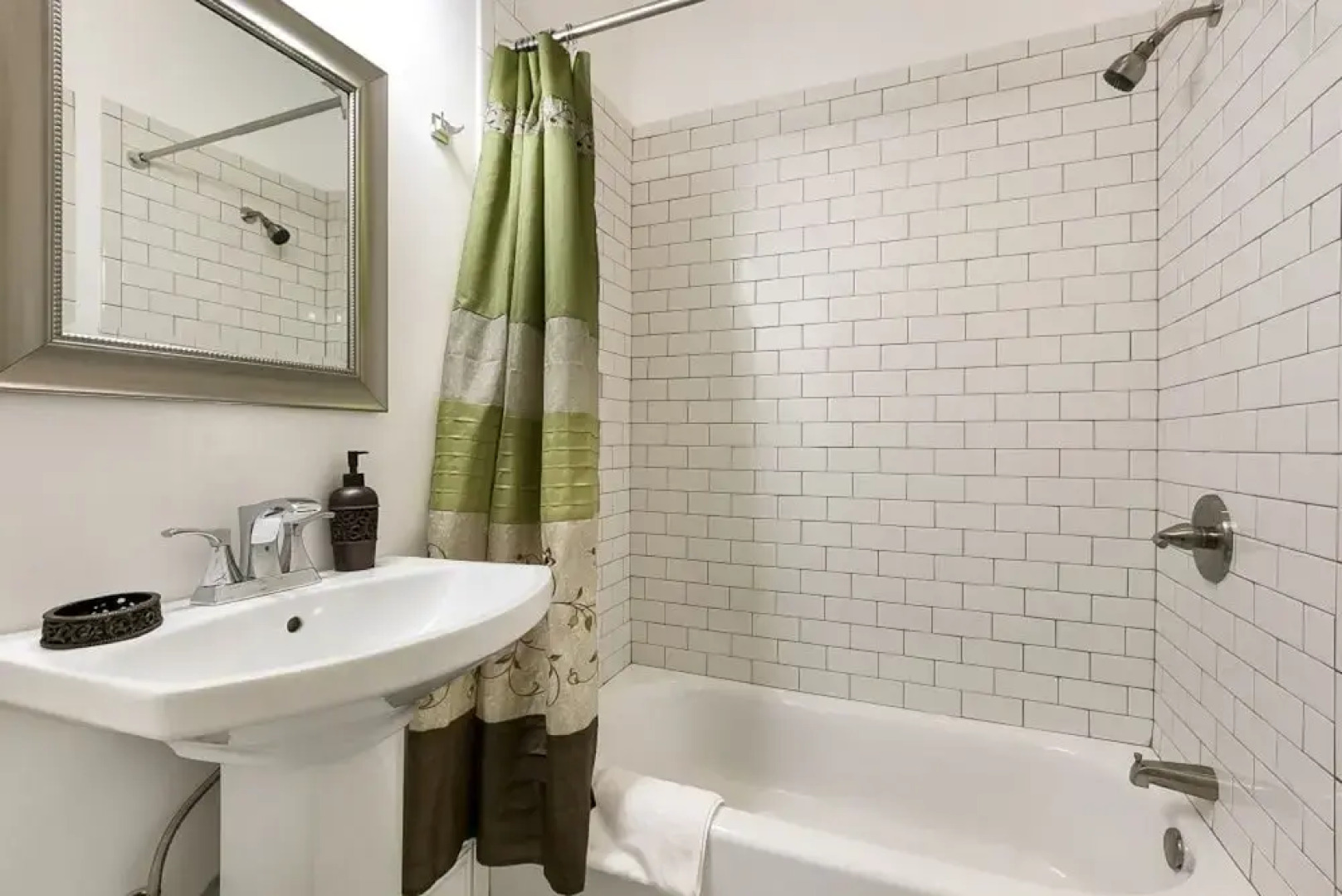 Newly Renovated 2BR in Uptown NOLA