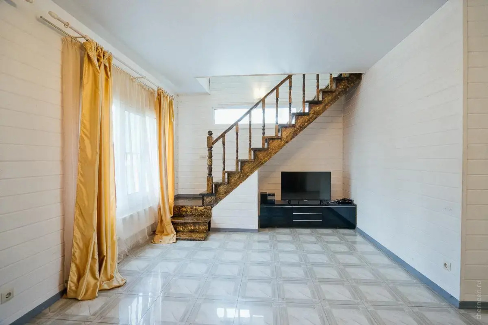 Ontario Village (Онтарио Вилладж)