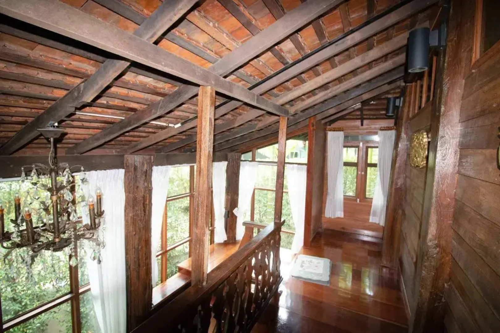 Royal Train Garden Resort By Zuzu