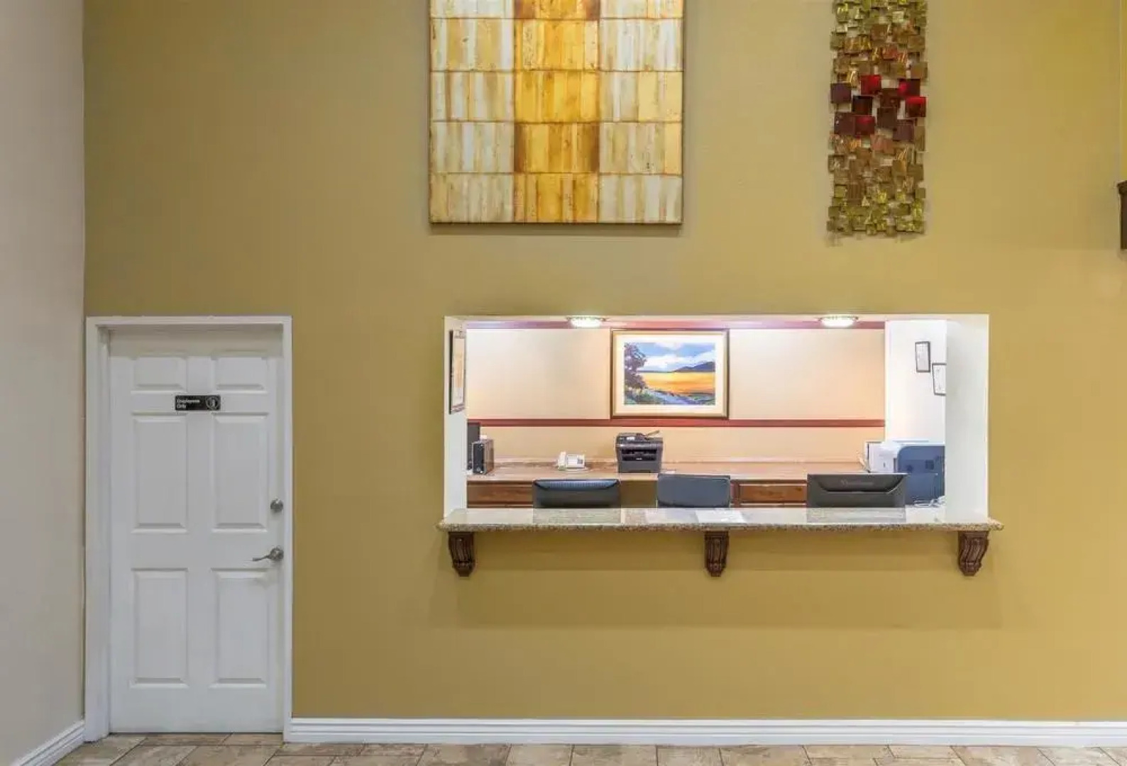 Super 8 Goodyear/Phoenix Area