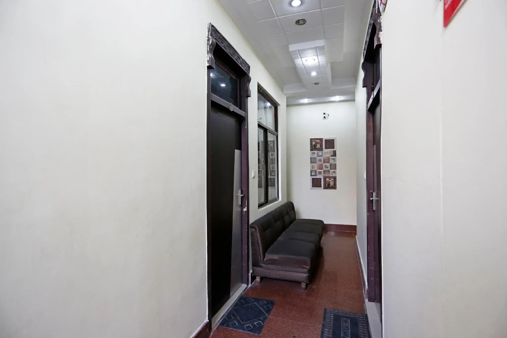 OYO 4752 Hotel Alpine