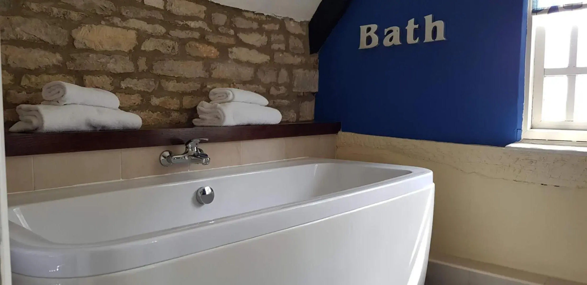 The Kings Arms Hotel