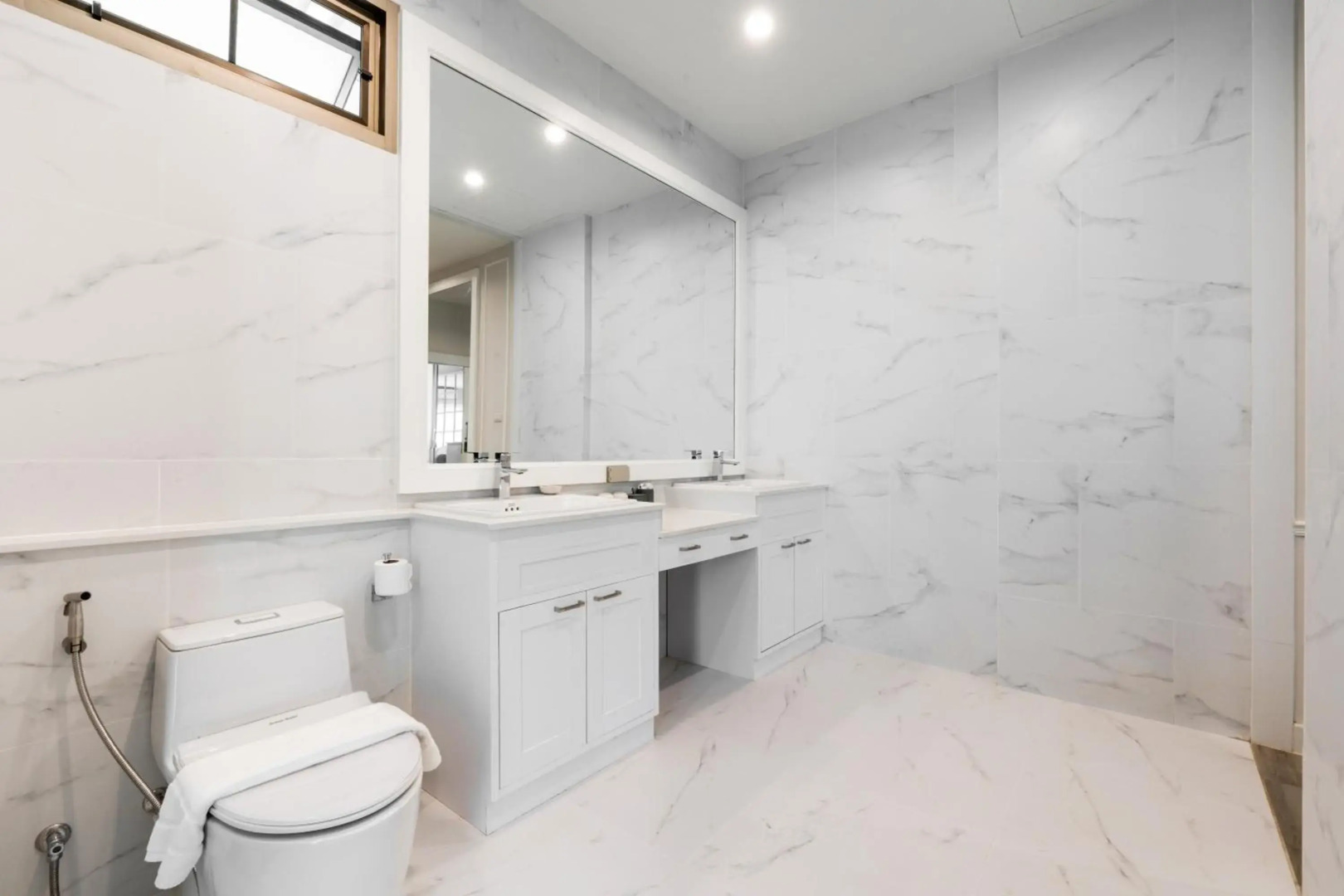 Blu Monkey Pooltara Krabi Hotel and Villas