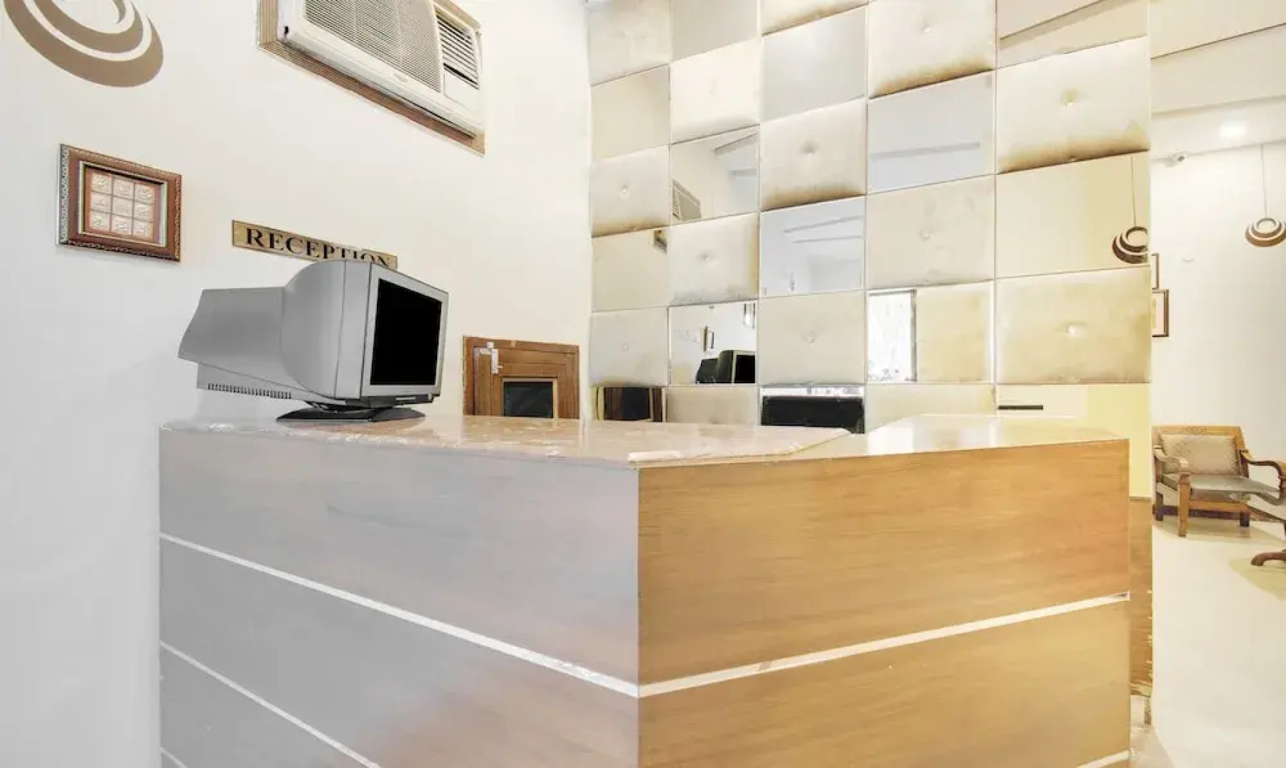 Itsy Hotels Auzone & Spa