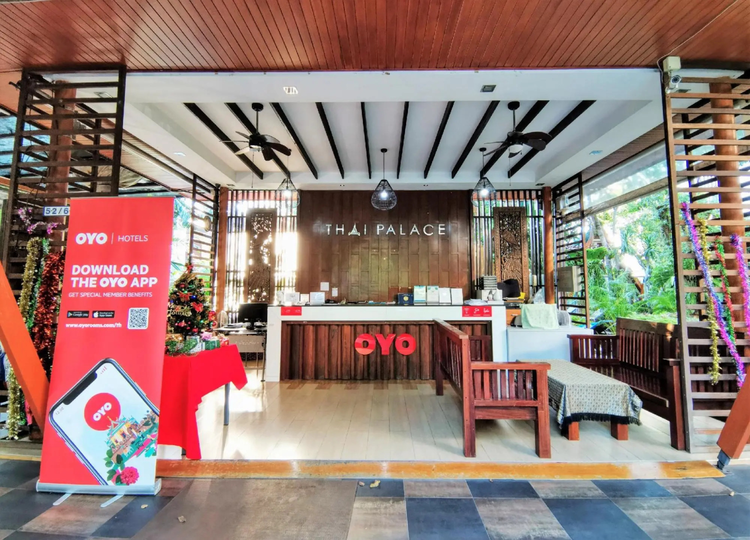 Phuket Meet Holiday Hotel