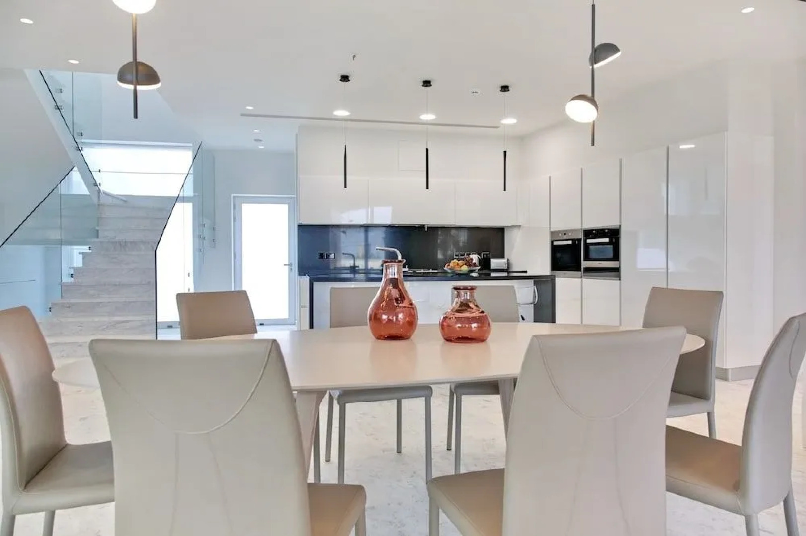 Sea Pearl Beachfront Elite Residences