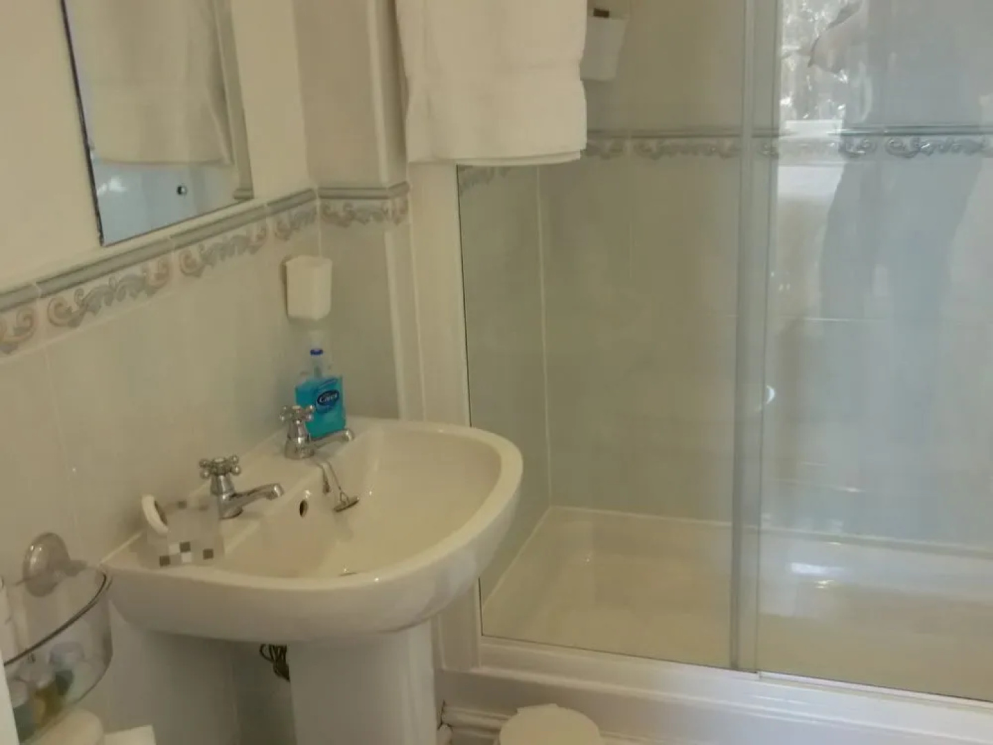 No 1 Guest House