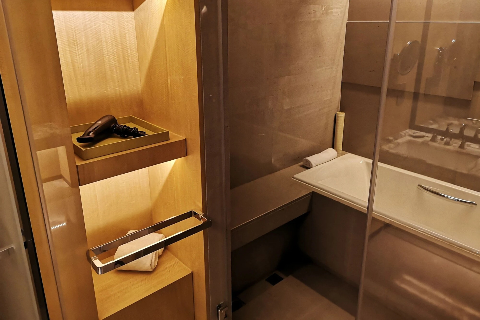 Hyatt Regency Tianjin East