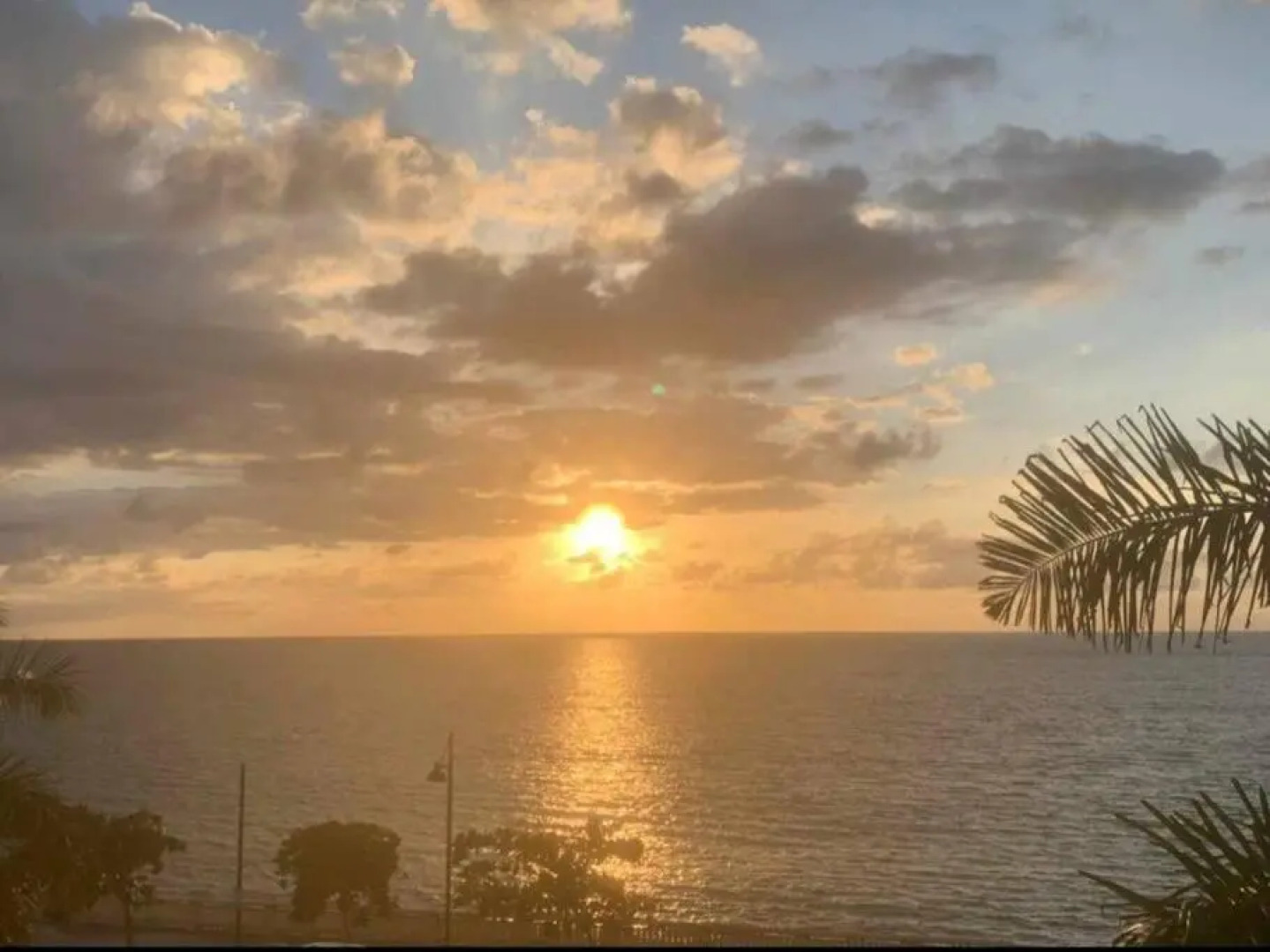 Summer all year! Oceanfront with Pool A/C