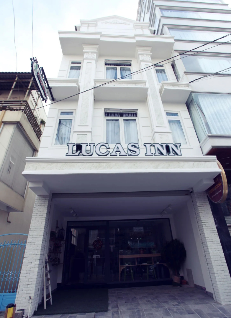 Lucas Inn