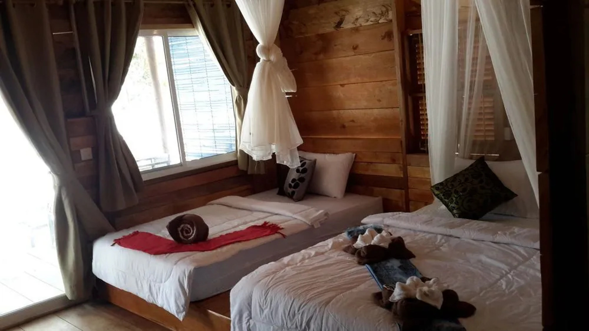 Natural Island Bungalows