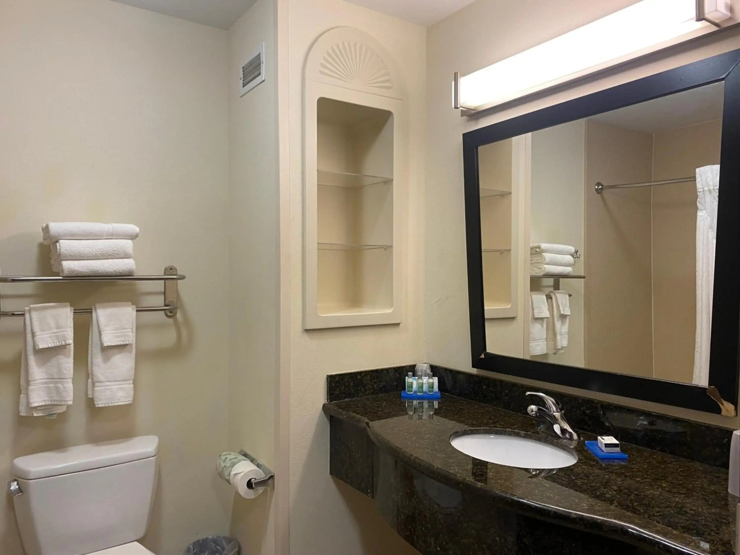 Holiday Inn Express Hotel & Suites Odessa by IHG