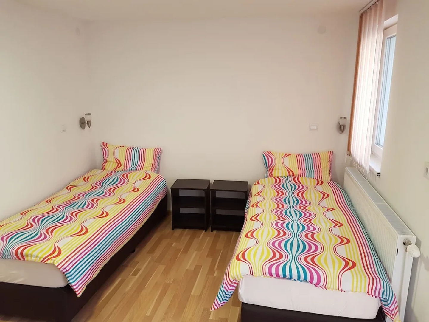 Crossgates Hotelship 4 Star - Osthafen - Frankfurt