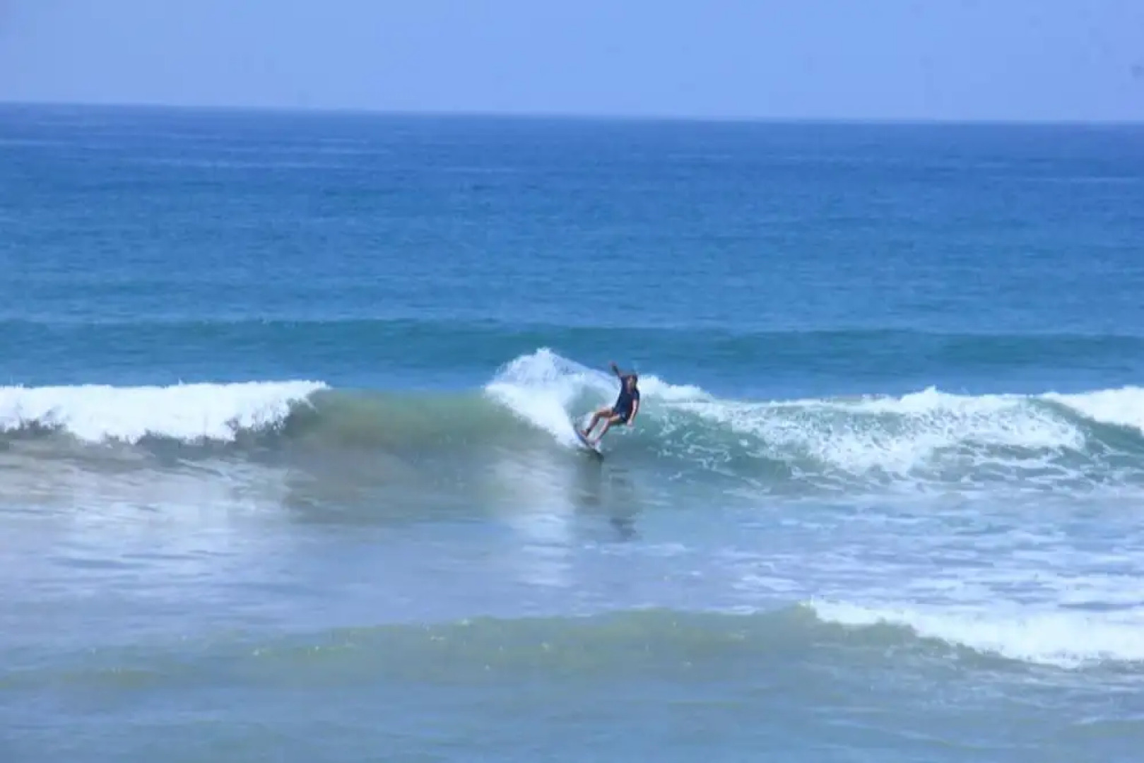 Love Birds Beach Hotel