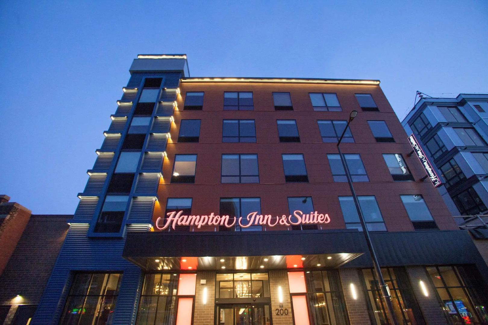 Hampton Inn & Suites Downtown St. Paul