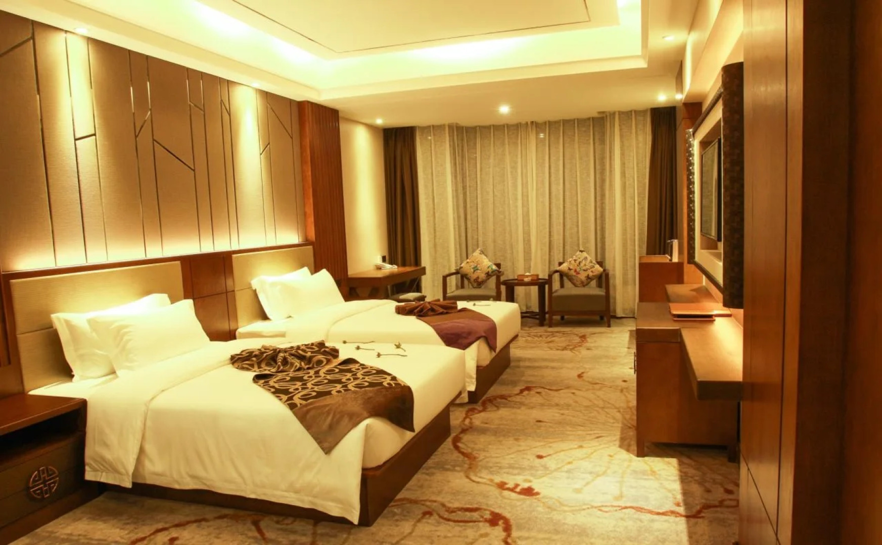 Riverside Luxury Hotel