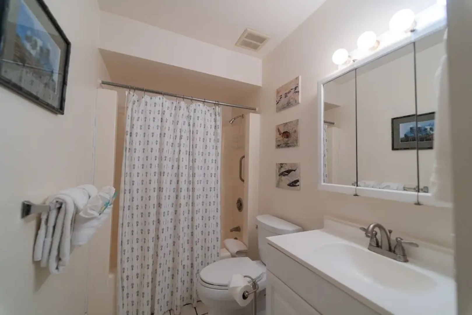 Turtle Bay Sea Shells**ta-154567065601 1 Bedroom Condo by RedAwning