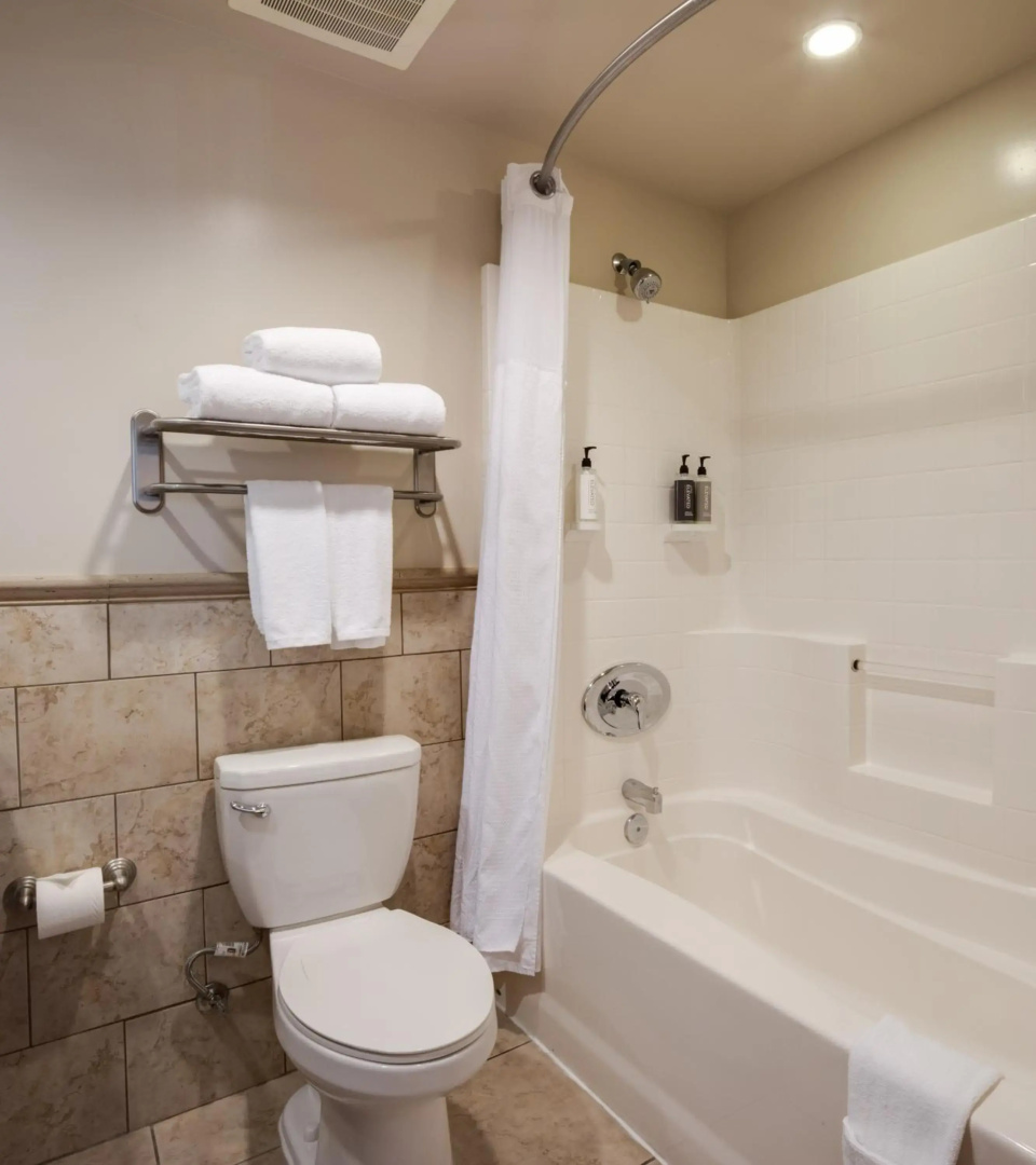 Ayres Hotel & Spa Mission Viejo – Lake Forest