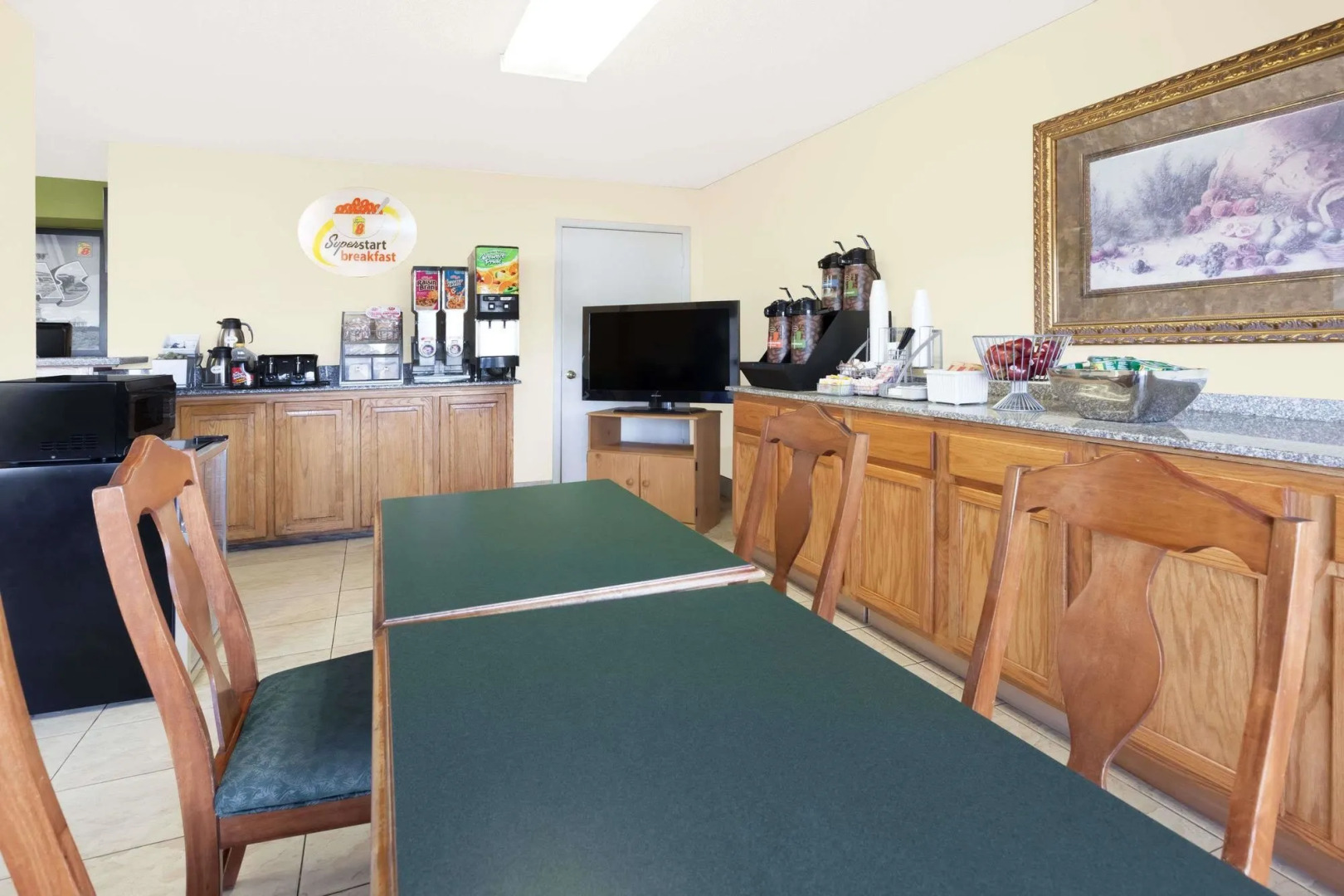 Arya Inn & Extended Stay