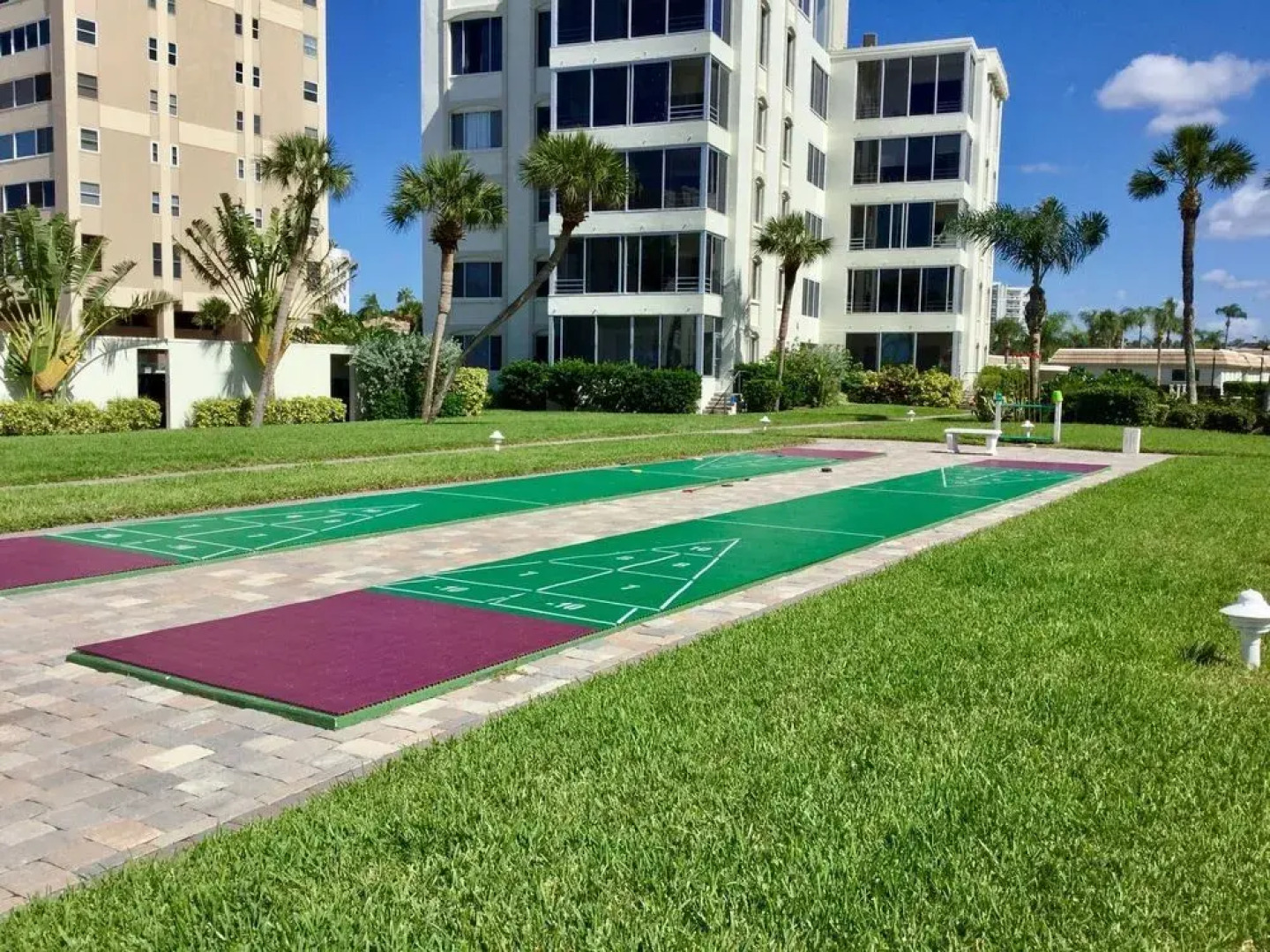 Island House Beach Resort