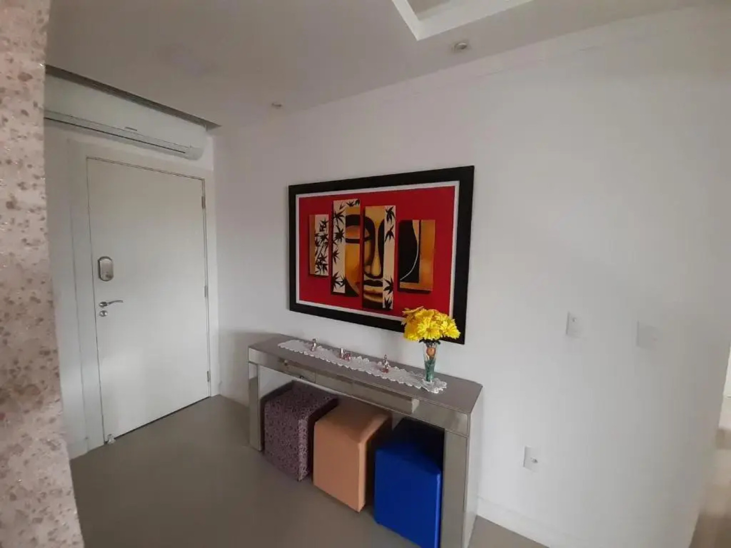 Lindo apto de 3 quartos, a 100m da praia, com ar-condicionado em todos os ambientes