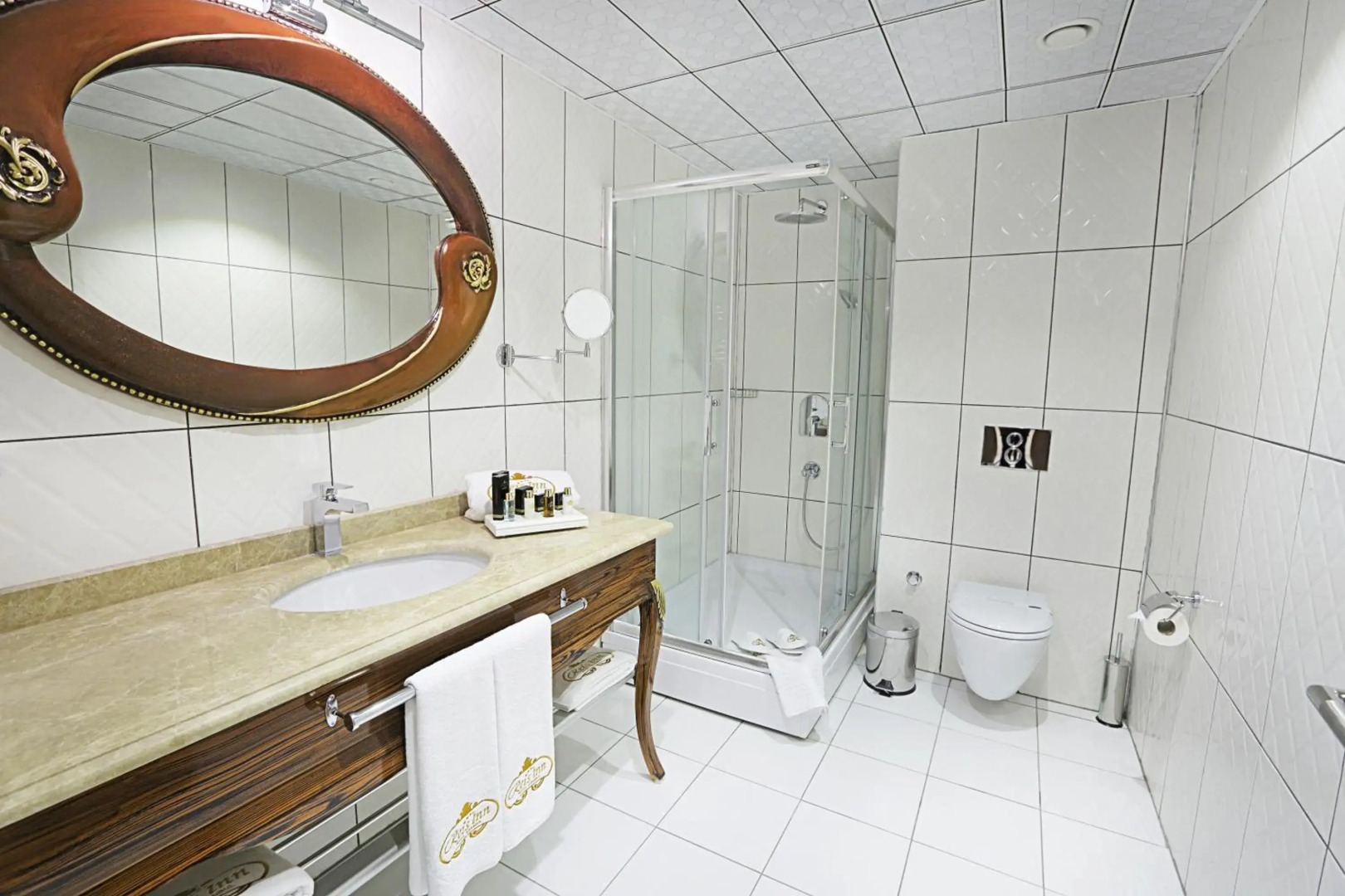 World Point Reis Inn Hotel