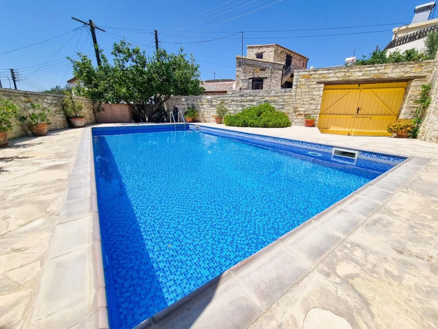Village Charm Pool Apartment at Skarinou