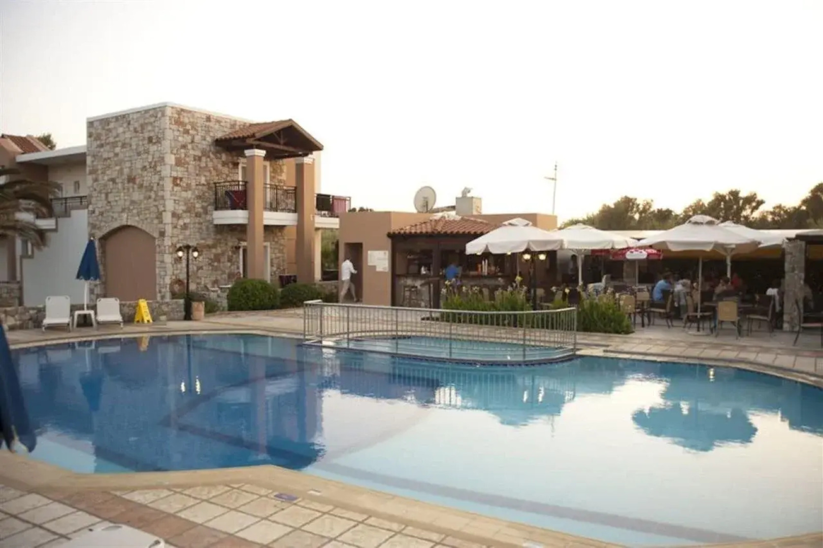 Lito Apartments - Paleochora