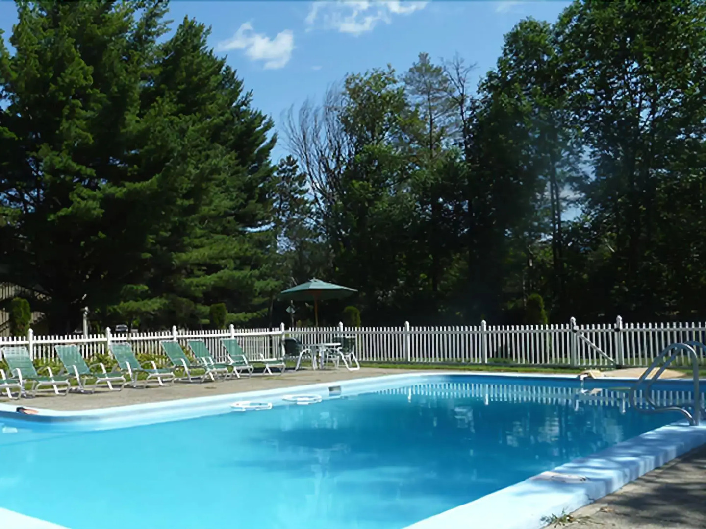 Stowe Motel & Snowdrift