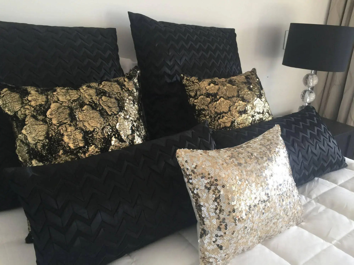 Seaview Waterfront Apartments