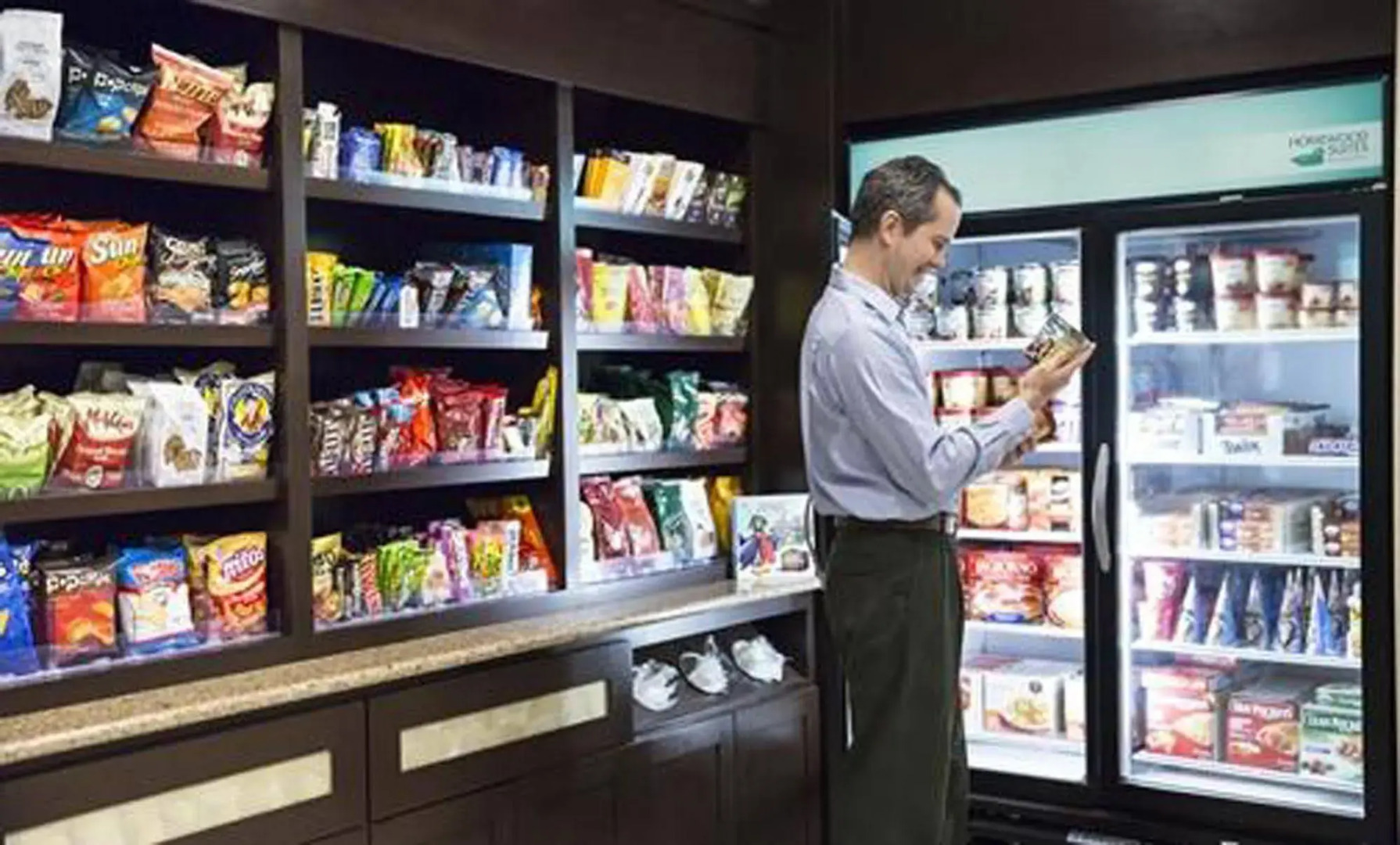 Homewood Suites by Hilton Long Beach Airport