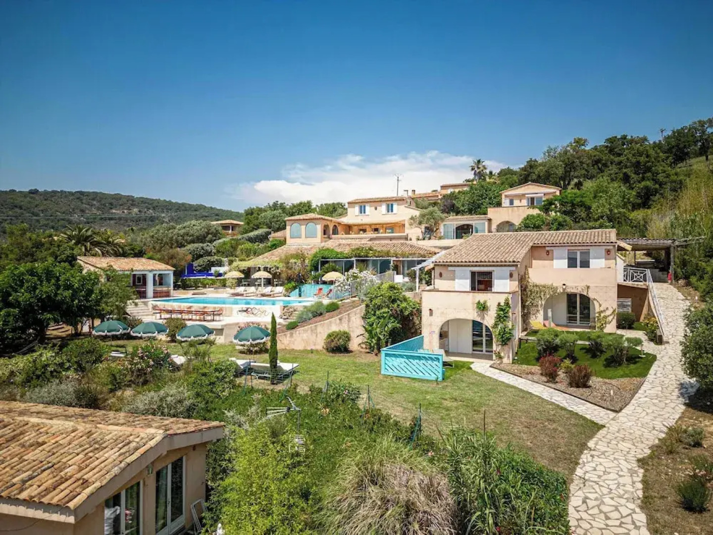 Sumptuous Provencal Villa - Grimaud Hills - 12br/24p