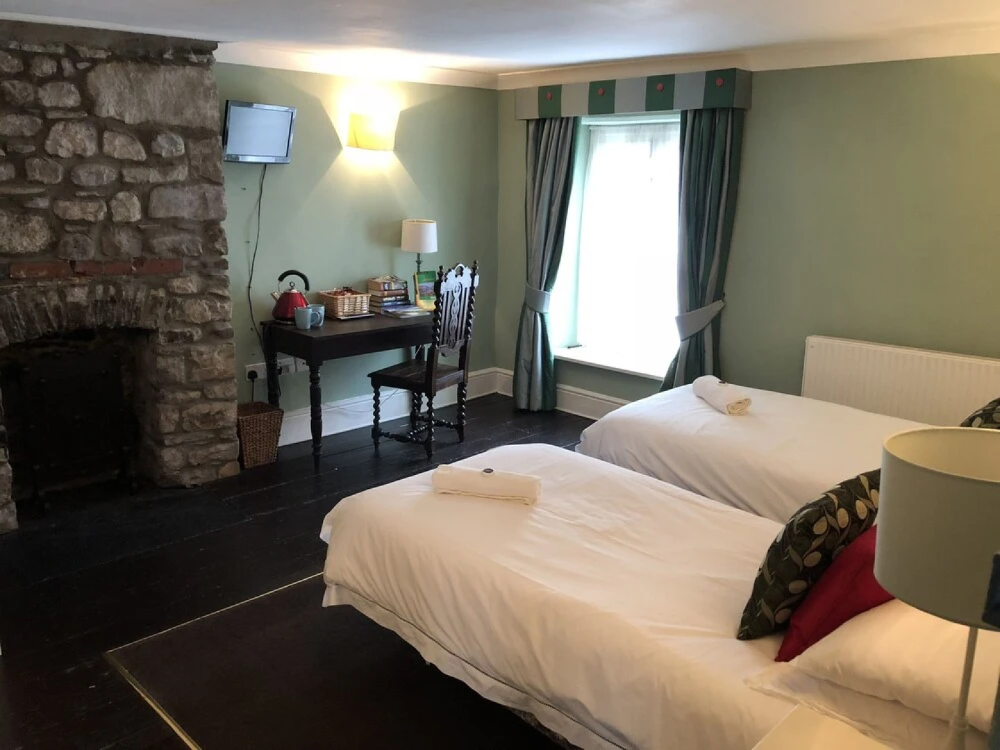 The Goose and Cuckoo