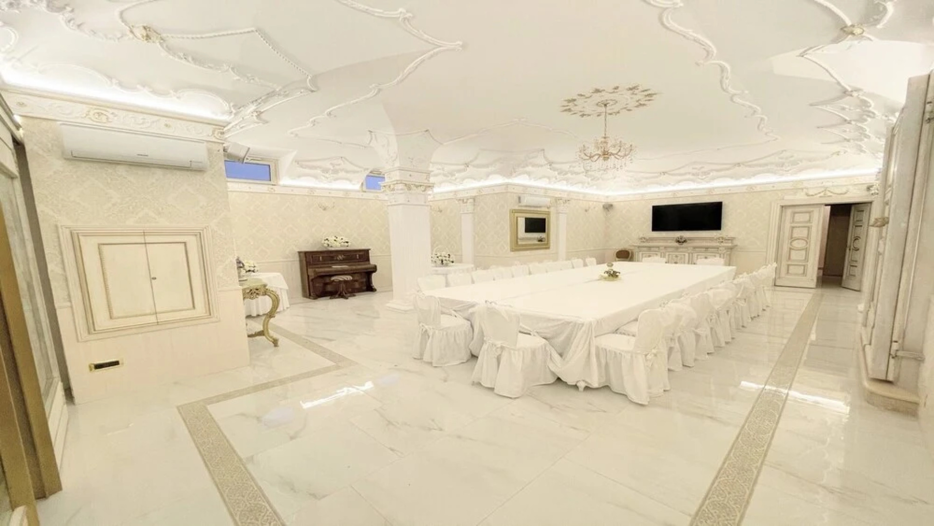 Exclusive Villa in Montefiascone -pool and Jacuzzi