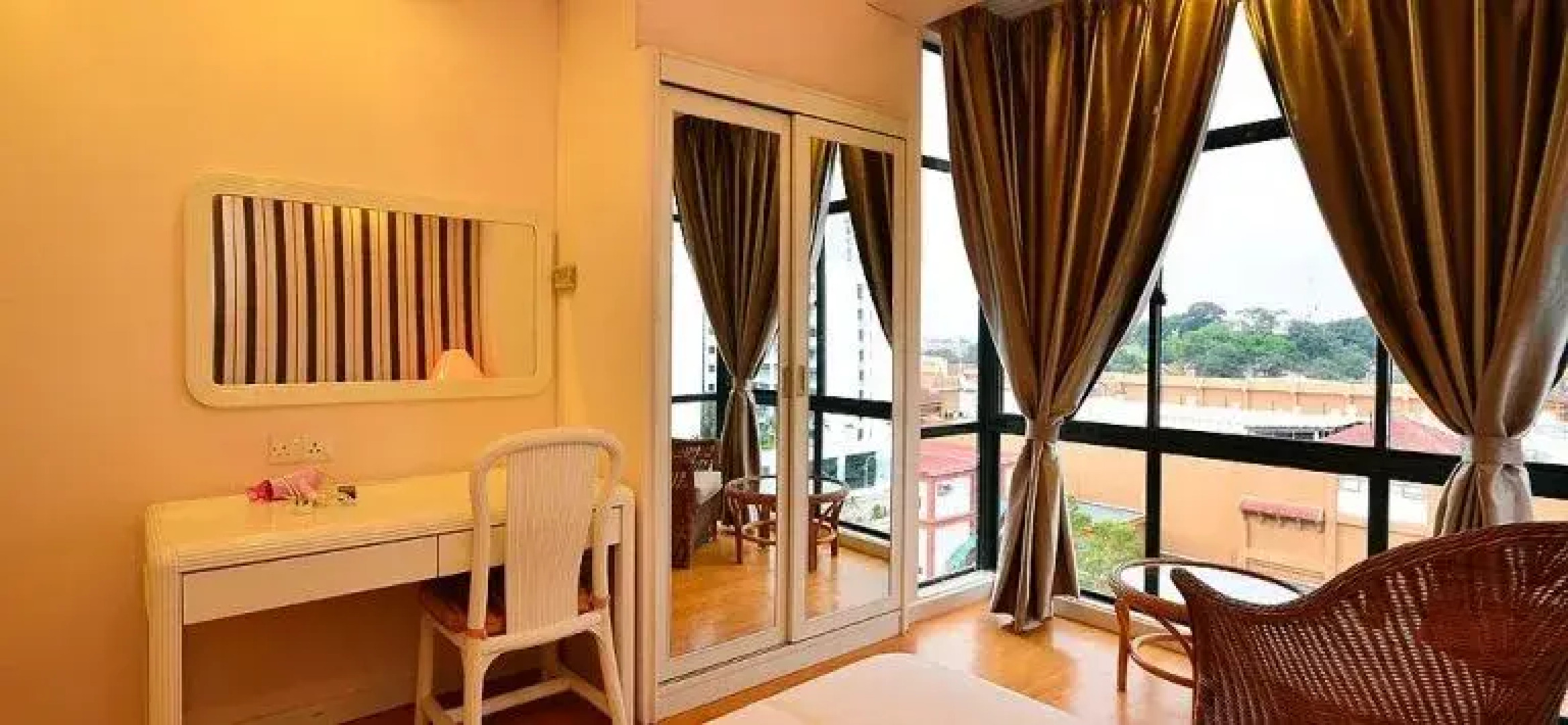 Jetty Suites Apartments