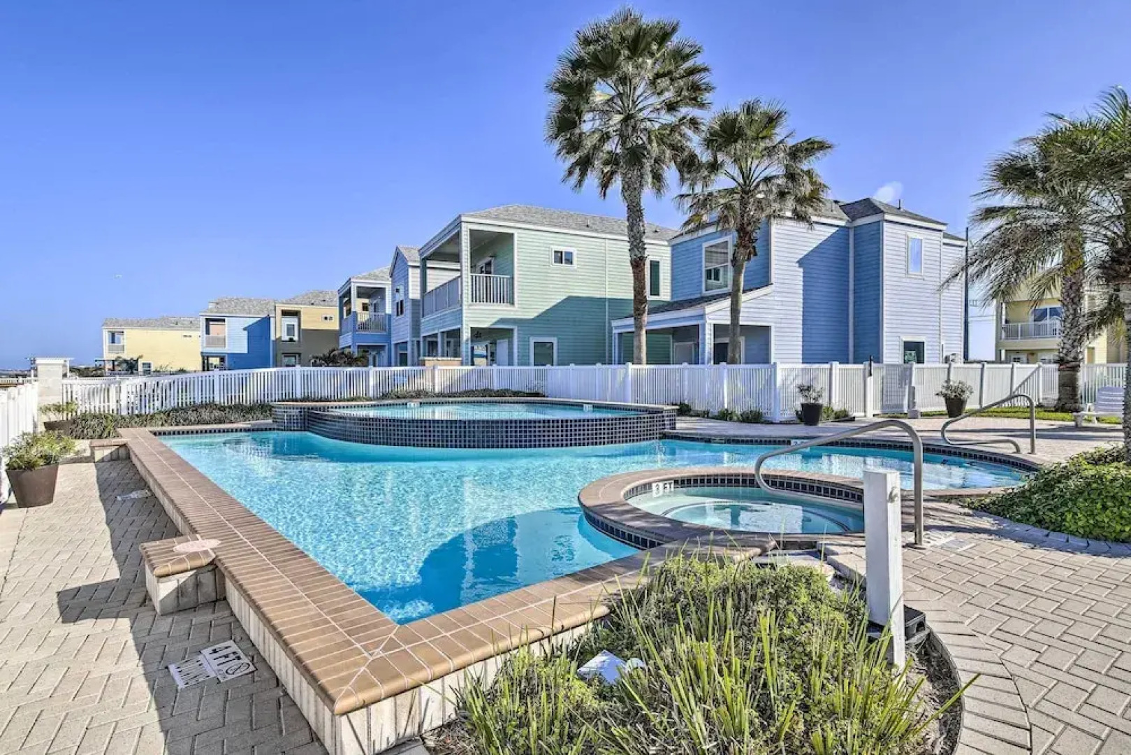 5 Mi to Beach: Pet-friendly Port Isabel Home!