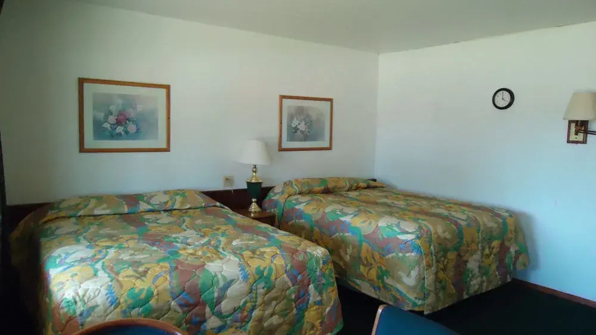 Spinning Wheel Motel