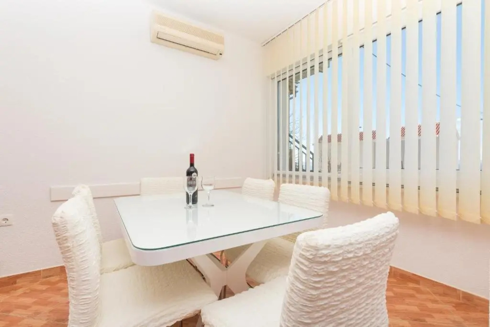 Apartment Ana Chill in Bast