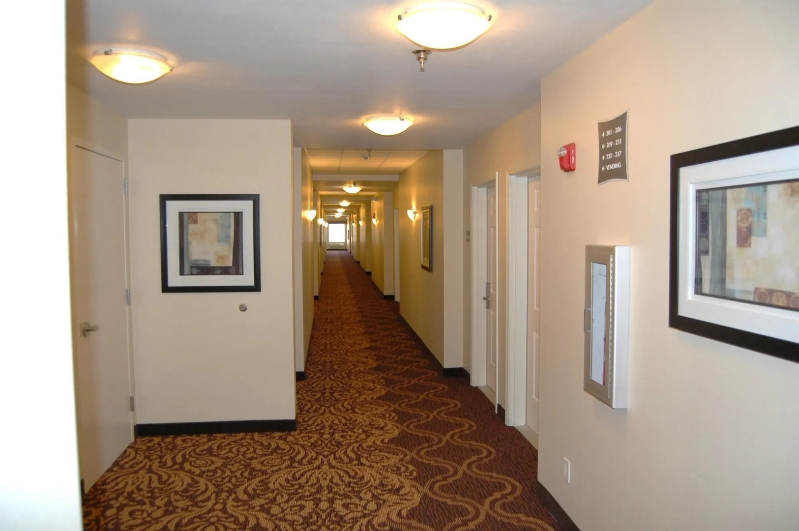 Best Western Plus MidAmerica Hotel