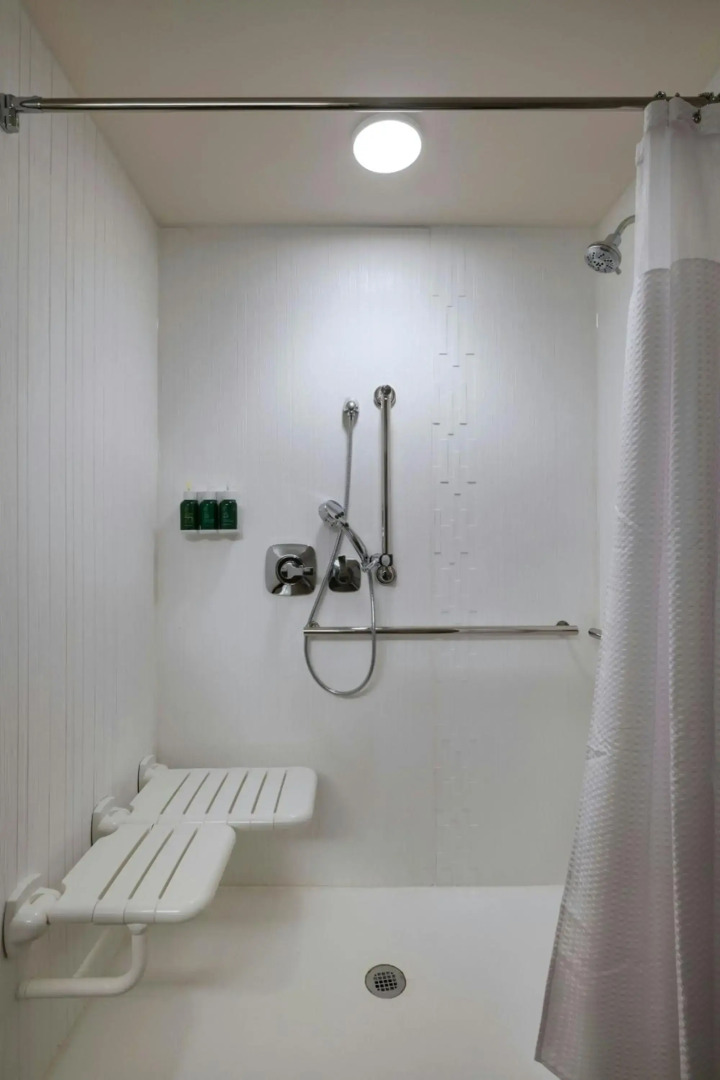 Courtyard by Marriott St. Louis Brentwood